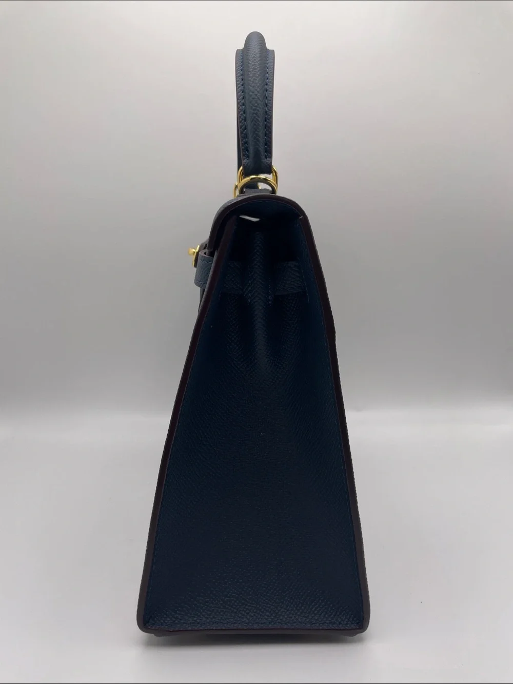 The Kinsley 25 - Navy Blue